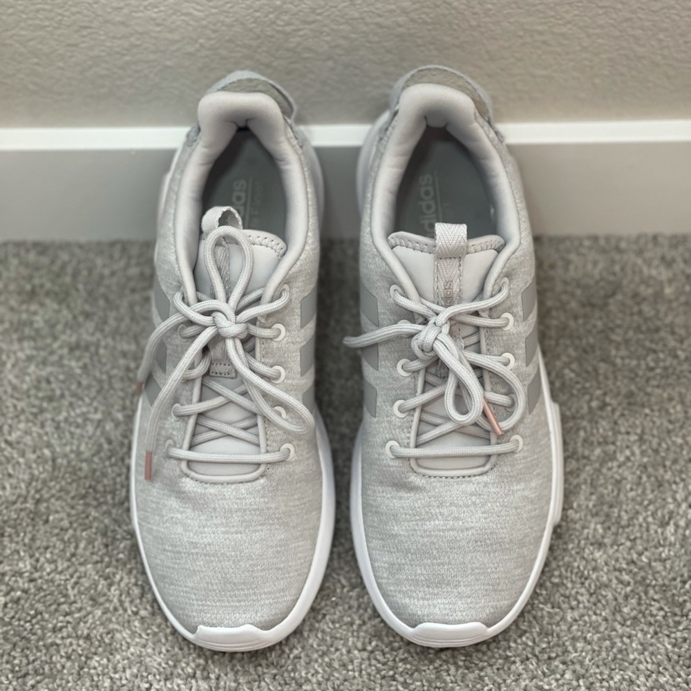 Women’s Adidas Cloudfoam Tracer Shoes - Picture 3 of 7